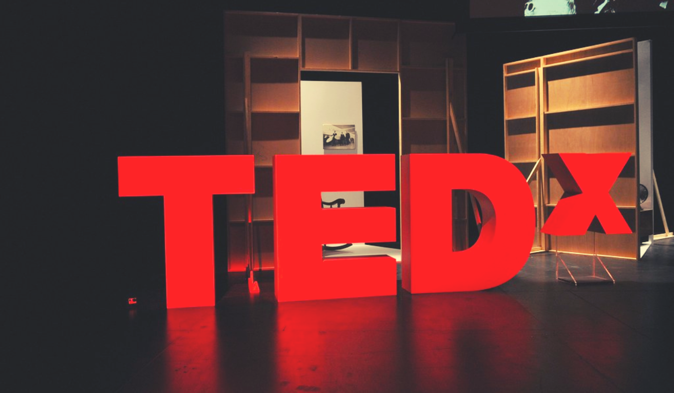 5 charlas TED sobre recursos humanos que debes escuchar este 2023
